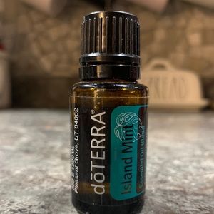 DoTerra Island Mint Essential Oil